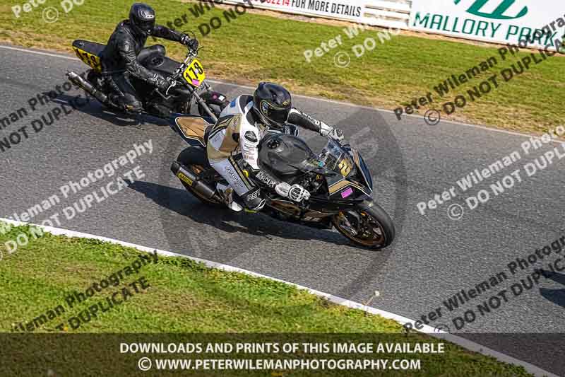 enduro digital images;event digital images;eventdigitalimages;mallory park;mallory park photographs;mallory park trackday;mallory park trackday photographs;no limits trackdays;peter wileman photography;racing digital images;trackday digital images;trackday photos